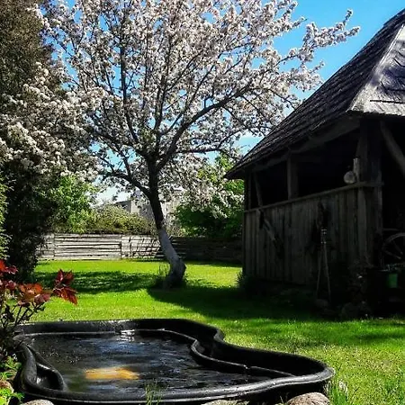 Viesu Nams Klanas Vendégház Engure